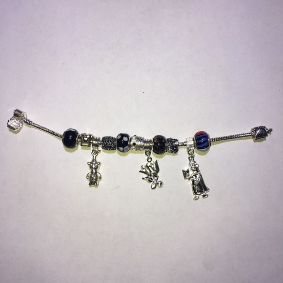 Brand new charm bracelets - Picture 6 of 8
